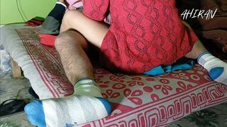 VAGINA OF VAISHALI GIRL IS FUCKING ON TOPUP POSITION.