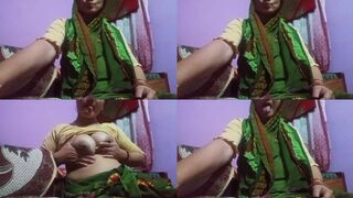 Indian Punjabi married women huge tits and play with her body for pleasure