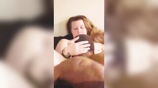 She gets her pussy eat and then decides to gives a blowjob