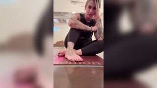 Yoga Teacher let's you Worship her Hot, Sexy, Wrinkled Soles After Class